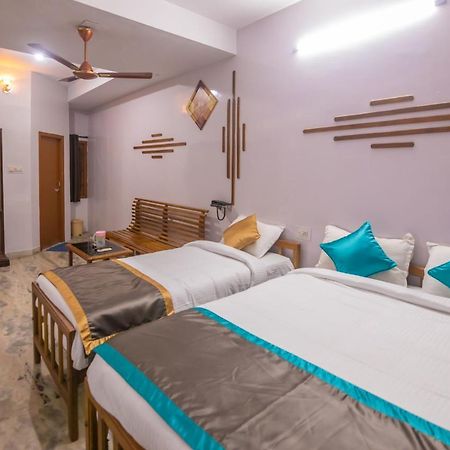 Hotel Sp Grand Karur  Kültér fotó