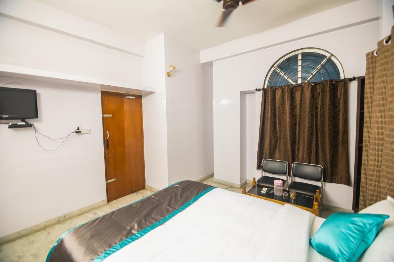 Hotel Sp Grand Karur  Kültér fotó