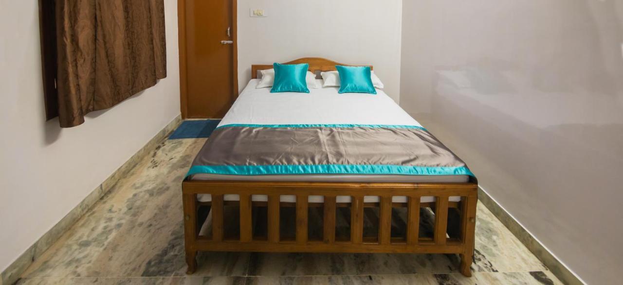 Hotel Sp Grand Karur  Kültér fotó