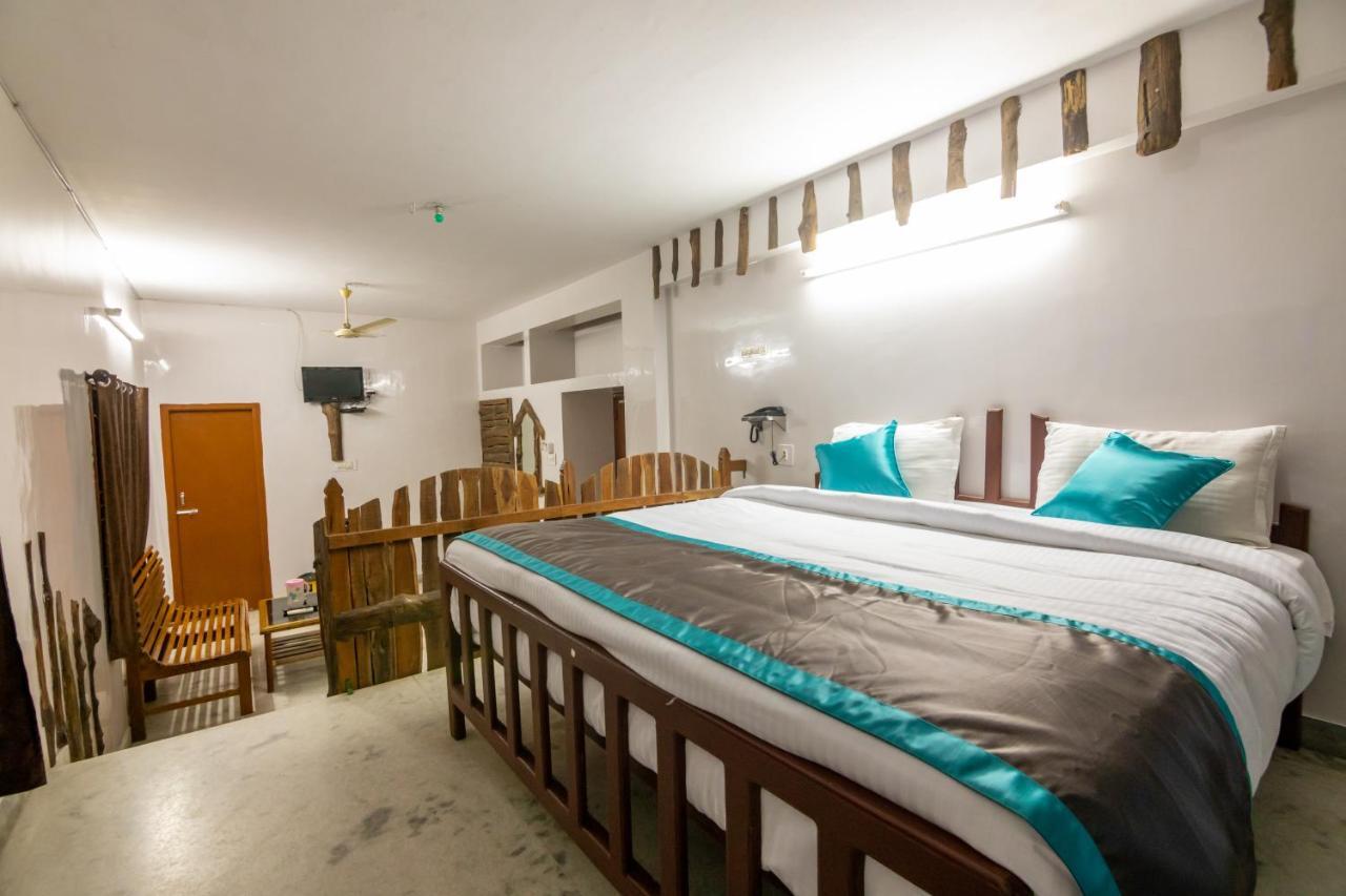 Hotel Sp Grand Karur  Kültér fotó