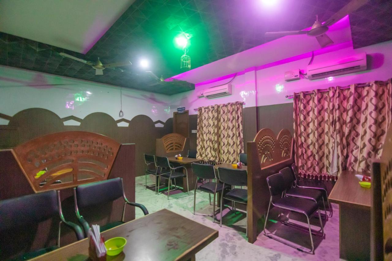 Hotel Sp Grand Karur  Kültér fotó